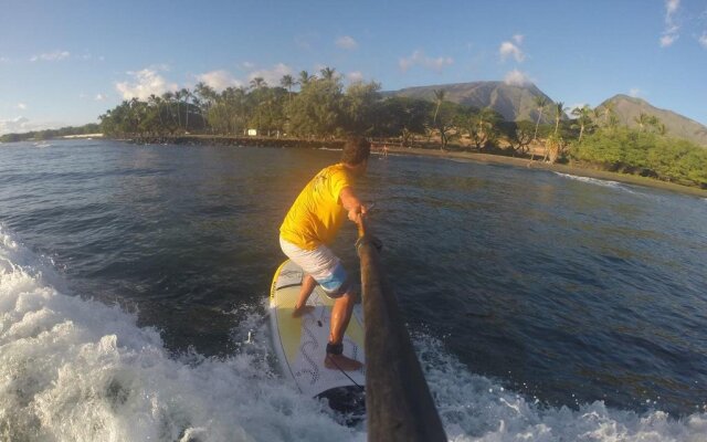 Lahaina's Last Resort Hostel