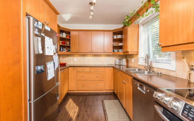 Applewood Suites - Sherway Gardens