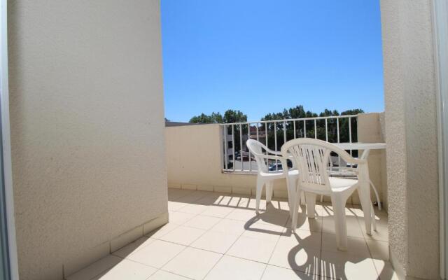 VOILLIERS- T2 avec parking à 700m de la plage