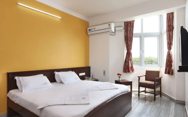 Sri Aarvee Hotels