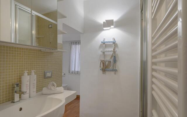 Casa Maril nel Centro Storico di Rapallo by Wonderful Italy