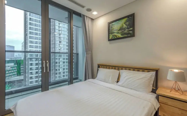 MIDTOWN Premium Stay