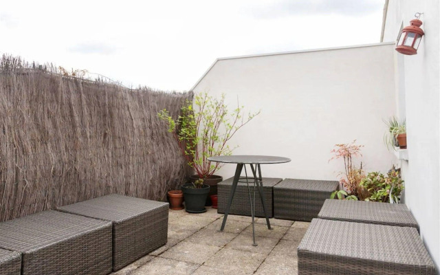 Rooftop studio with terrace