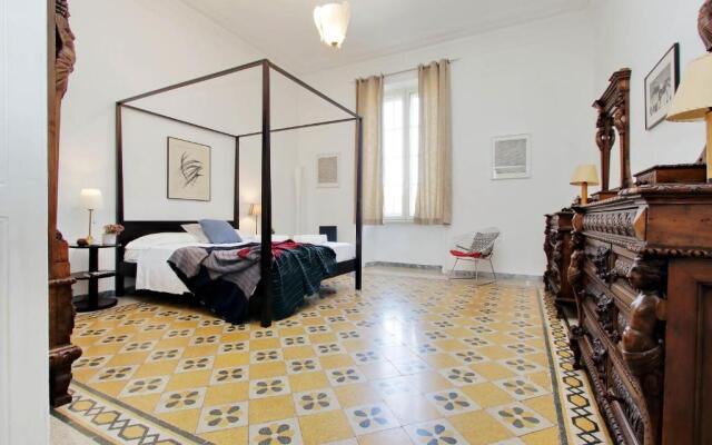 Tiberina Spacious Apartment