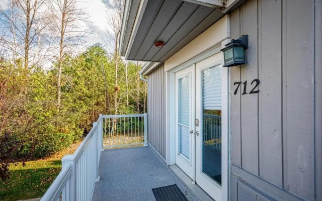The Alpine - Central Collingwood Condo