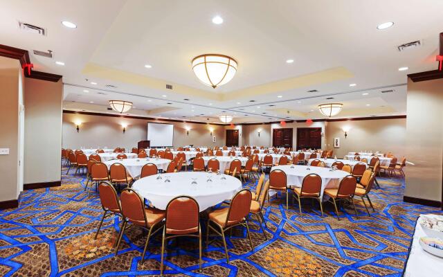 Hilton Waco