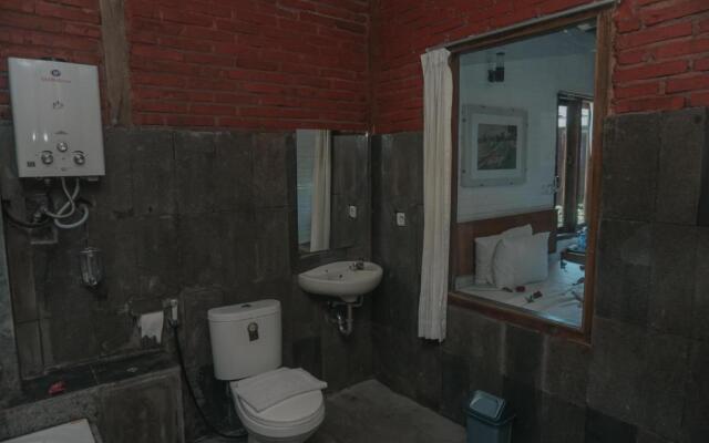Cempaka Borobudur Guest House