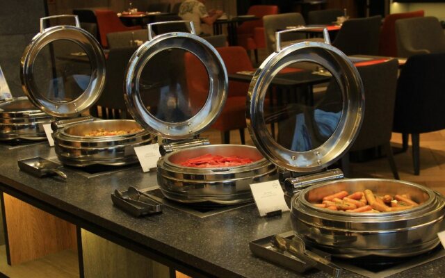 Novotel Jakarta Mangga Dua Square Hotel