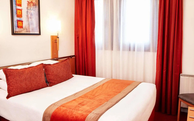 Opera Cadet Hotel