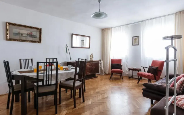 Old Town Charming Apartments