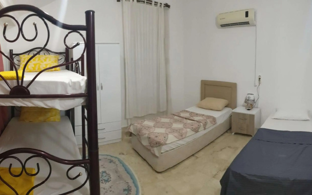 #2 Green Villa in BELEK Golf area with PRIVATE POOL & GARDEN 10 BEDS FULL TRIPLEX VILLA WIFI NETFLIX Full Kitchen & Bed Equipments Air Conditions free parking