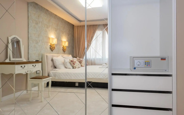 Paradise Center Apartment 1