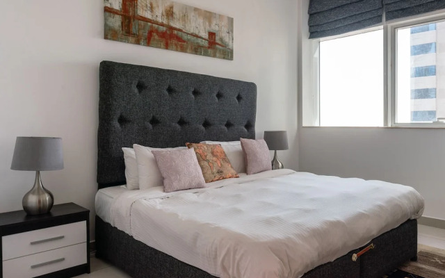 One Perfect Stay - Marina Pinnacle