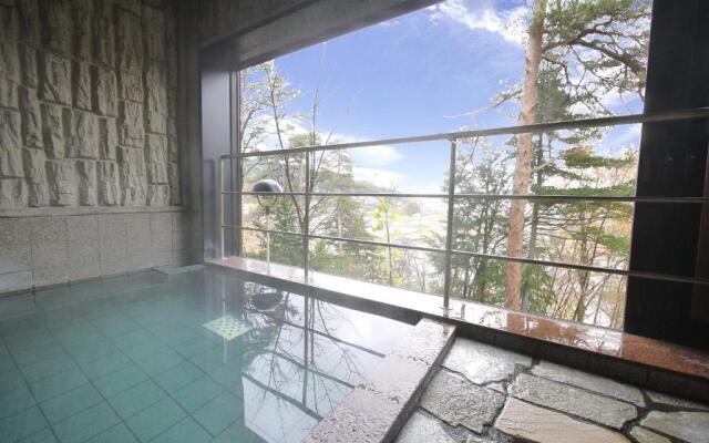 Route Inn Grantia Hida Takayama Wakuranoyado