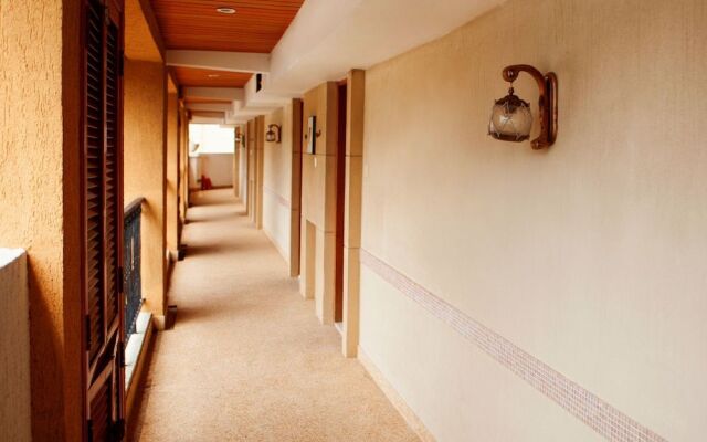 Ling Hai Apartment