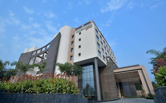 Courtyard by Marriott Raipur