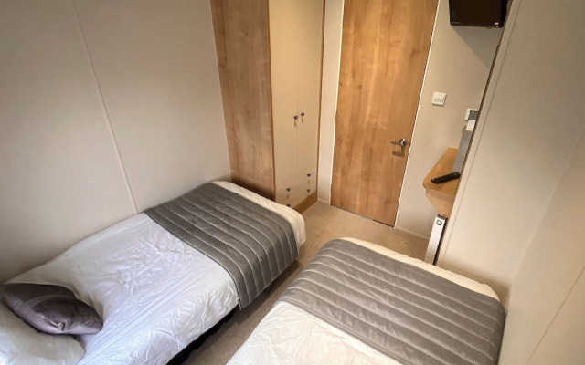 Meadow Lodge