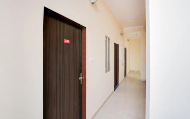 OYO 26462 Hotel Yatrik