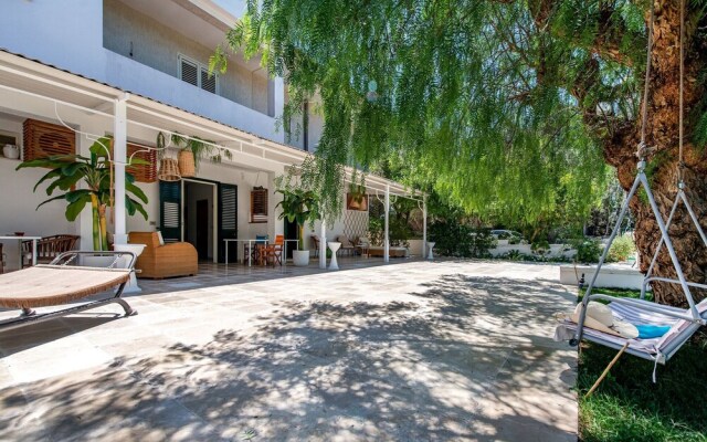 Zudrea Apartment Near