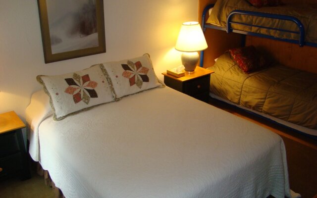 Rio Hondo Condominiums