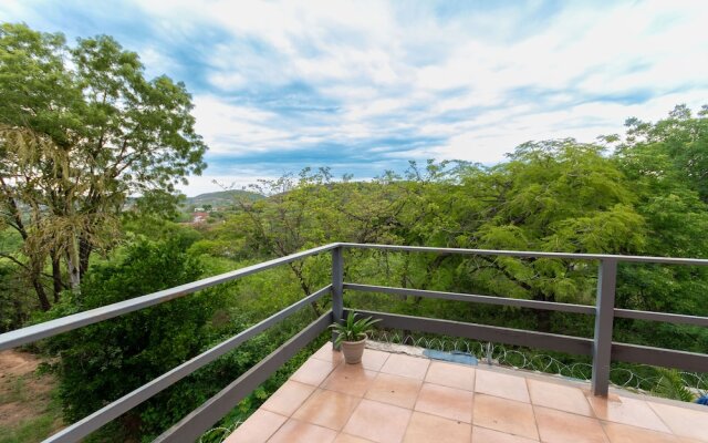 Woodpeckers Guest House