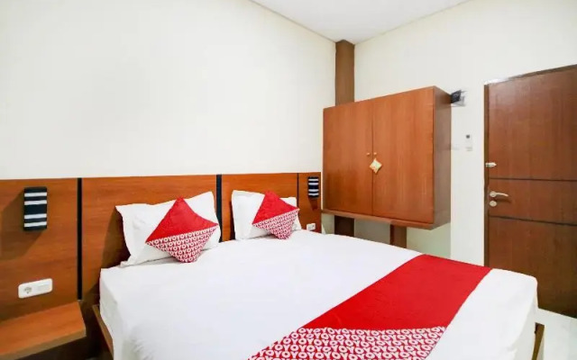Sean's Residence by OYO Rooms