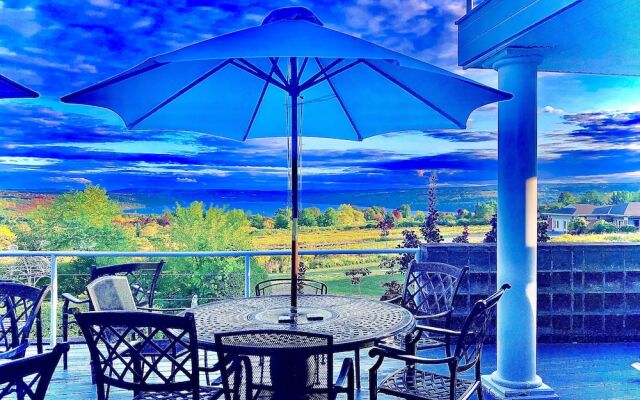 Cayuga Lake Inn Ithaca Hotel Alt