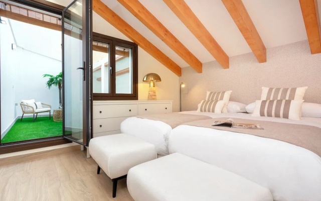 Sophisticated House With Terrace. Plaza del Realejo