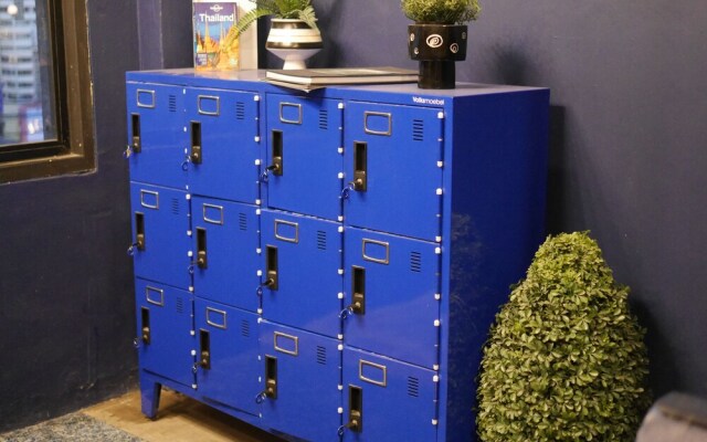 The Platform 3/4 Poshtel