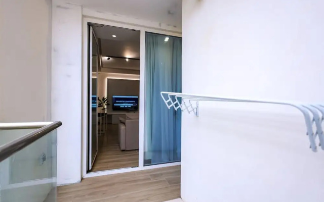 Beach Apartment 01 in Durr s