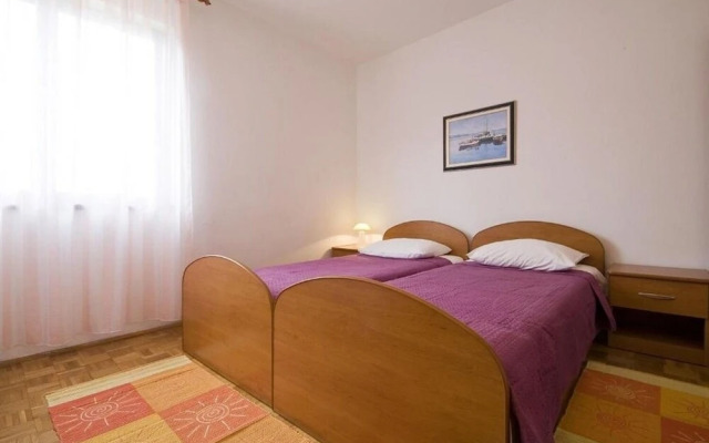 Ljilja - 10m From the sea With Parking - A4