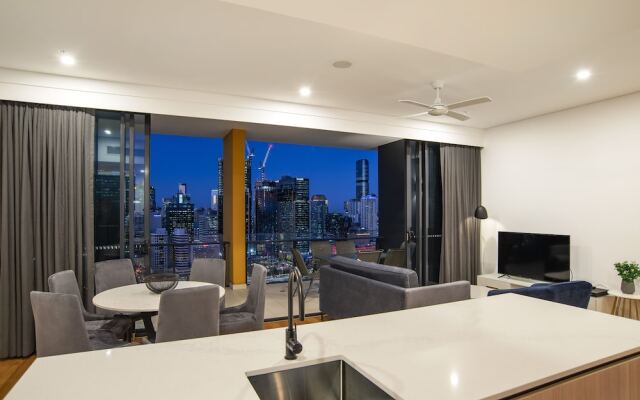 Hope Street Apartments by CLLIX