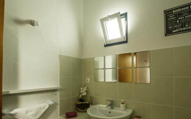 Casa do Merend rio in Biscoitos