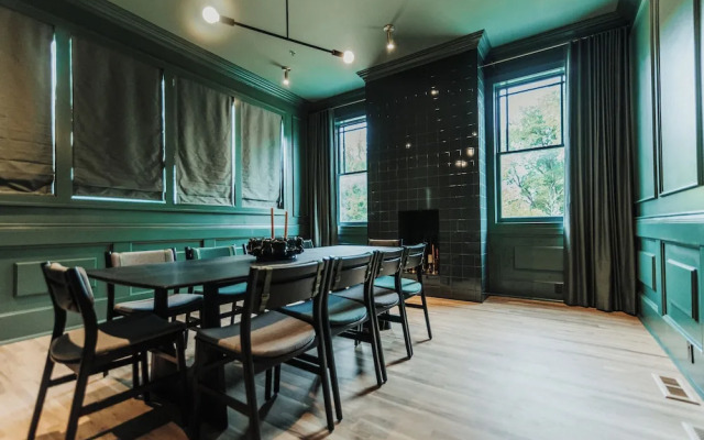 Pratt Place Inn and Barn