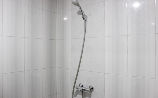 Relaxing Studio Room Galeri Ciumbuleuit 2 Apartment