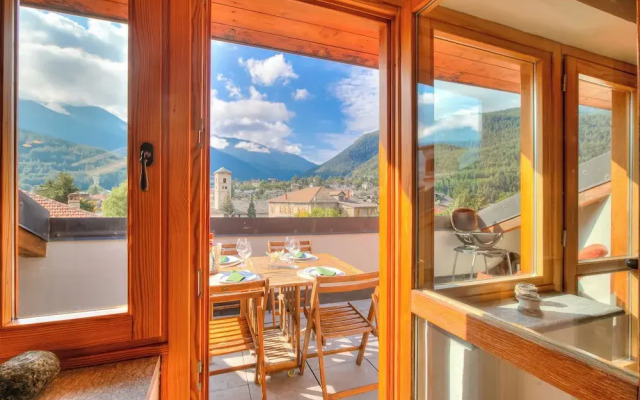 Sunny Penthouse