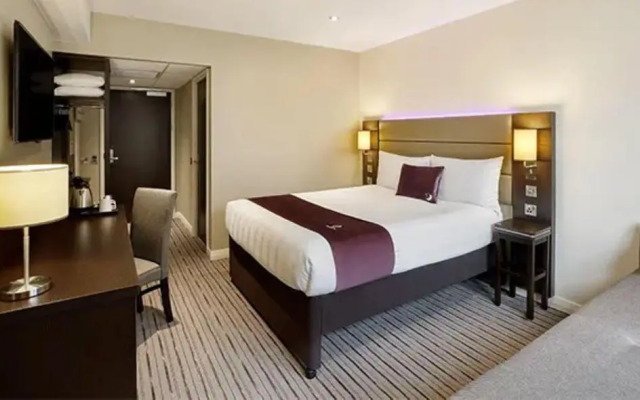 Premier Inn Leeds East