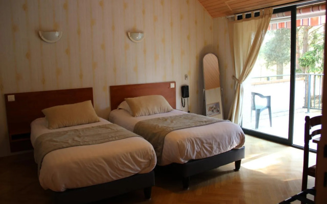 Logis Hôtel la Méridienne