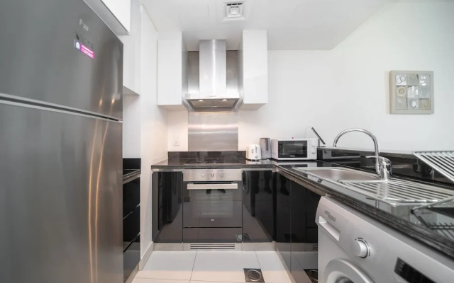 Exquisite 1BR Haven Partial Sea View