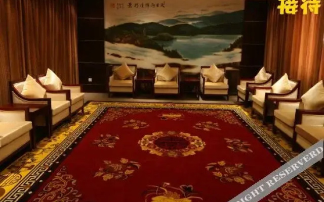 Tianmu Huihuang Hot Spring Holiday Hotel