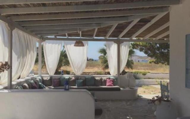 Holiday Home 5 Bedrooms - Ios
