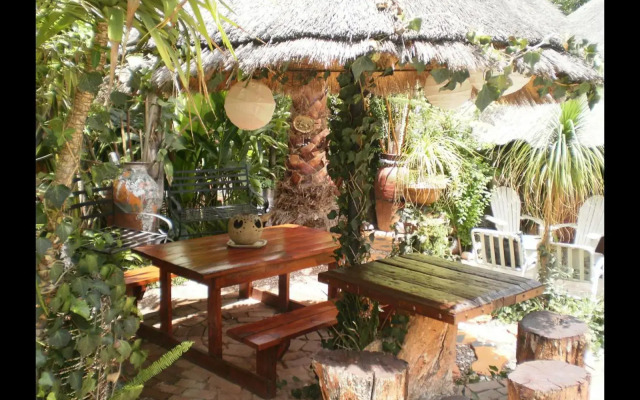 Golden Lantern Guest Lodge