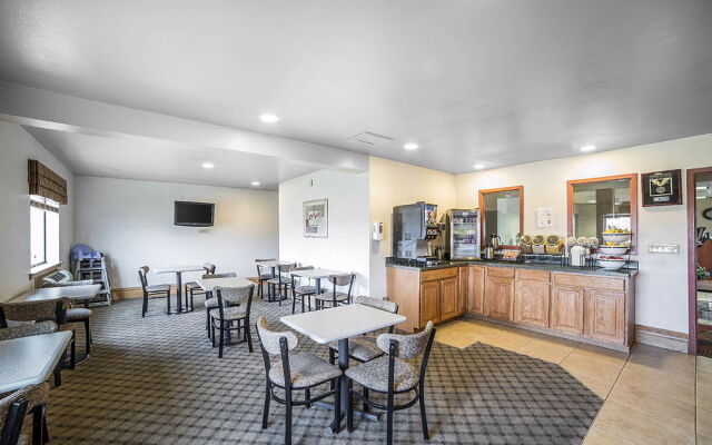 Comfort Inn