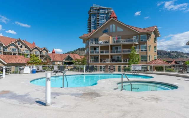 Two Bed Two Bath Two Pools