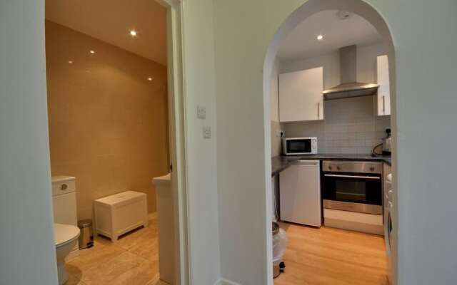 Kawaii - New Refurbished Studio Apartment