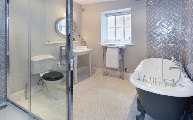 The George Townhouse