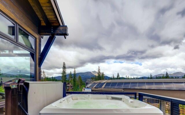 Disconnect at the Breck Connect