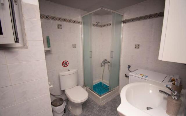 Anadora 1. City center modern stylish appartment.