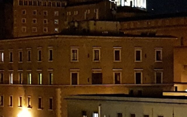 Vatican Dome View Apartment