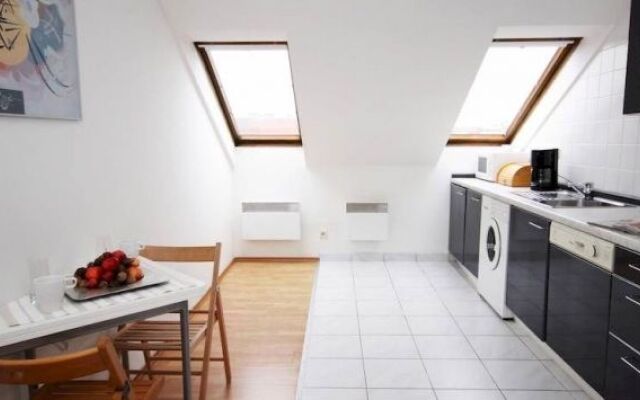 Jungmann Residence